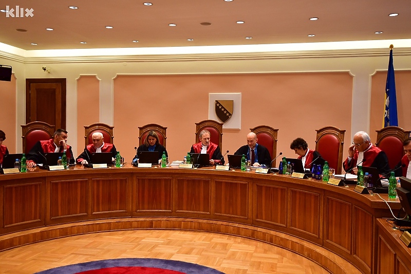 Radna grupa Parlamenta FBiH za imenovanje nedostajućeg sudije Ustavnog suda BiH zasjeda 11. novembra (Foto: N. G./Klix.ba)