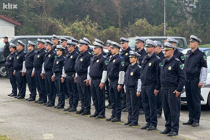 Članovi posebne jedinice policije (Foto: A. K./Klix.ba)