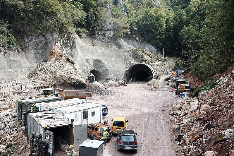 Na dionici Prača - Goražde nalazi se i tunel Hranjen (Foto: Autoceste FBiH)