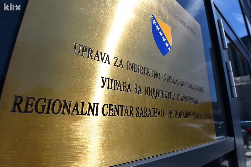 Revizija je pokazala da je 20 uposlenika UIO BiH na neplaćenom odsustvu (Foto: N. G./Klix.ba)