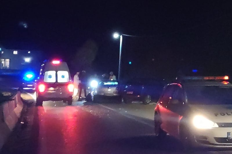 Policija i Hitna pomoć na mjestu nesreće u Rotimlji (Foto: G. Š./Klix.ba)