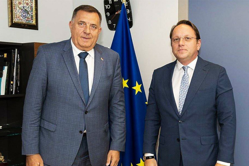 Milorad Dodik i Oliver Varhelyi (Foto: Twitter)