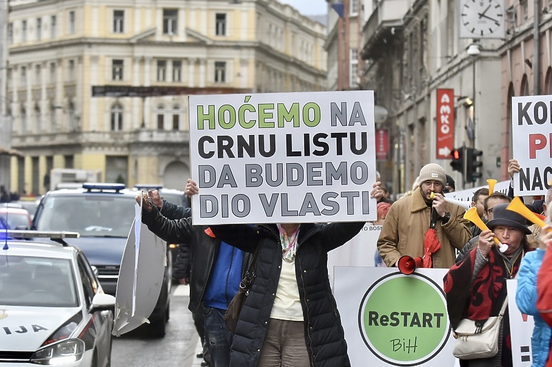 Protesti u Sarajevu povodom Međunarodnog dana borbe protiv korupcije (Foto: T. S./Klix.ba)