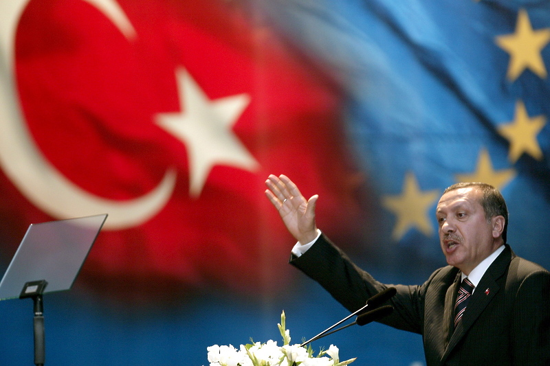 Obraćanje Erdogana 2005. godine nakon početka pristupnih pregovora (Foto: EPA-EFE)