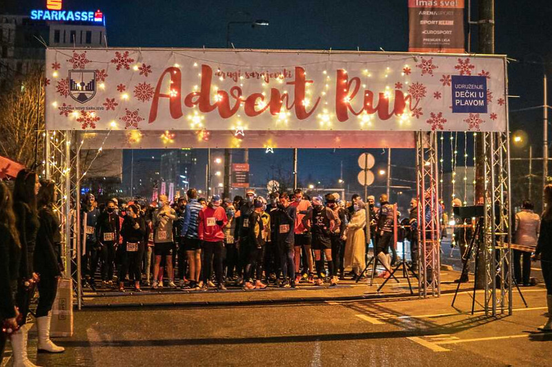 S prošlogodišnje utrke "Advent Run" (Foto: Albion Ymeri)