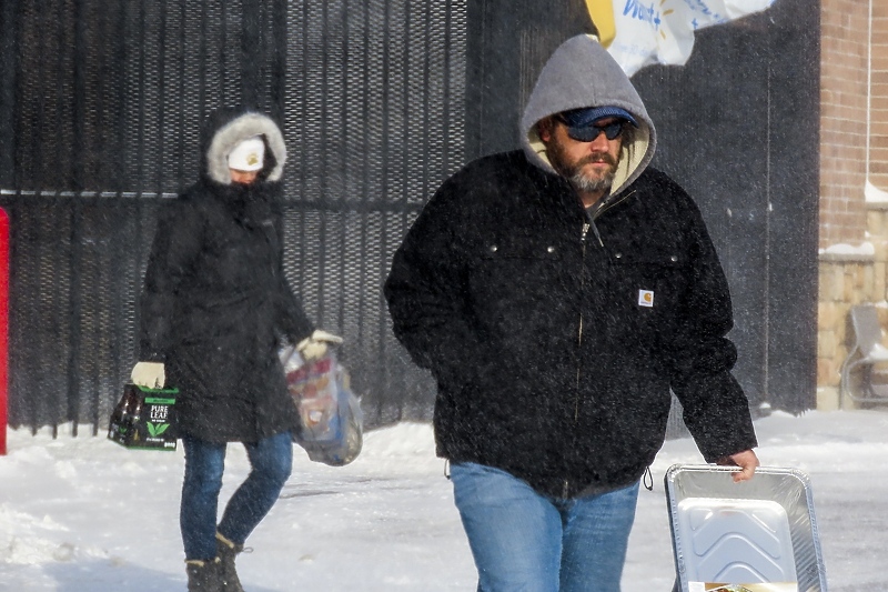 Veliki dijelovi SAD-a pod snijegom, niskim temperaturama i snažnim vjetrom (Foto: EPA-EFE)