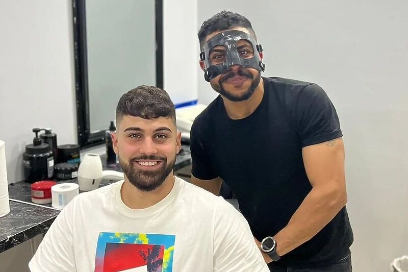 Joško Gvardiol i frizer Ayman Youssif (Foto: Instagram)