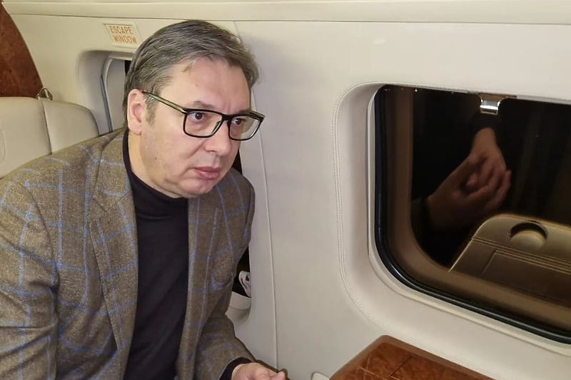 Vučić na putu za Rašku (Foto: Instagram)