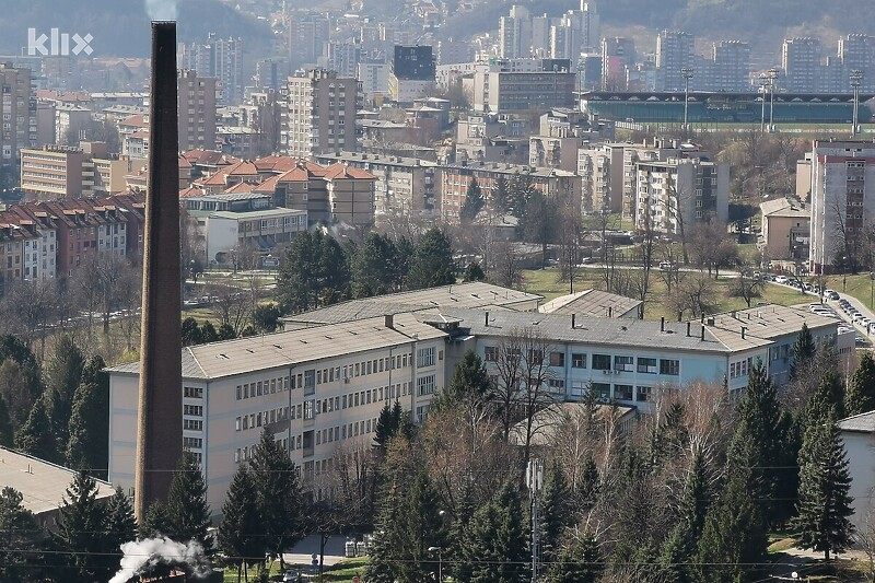 Zgrada Kantonalne bolnice Zenica (Foto: E. M./Klix.ba)