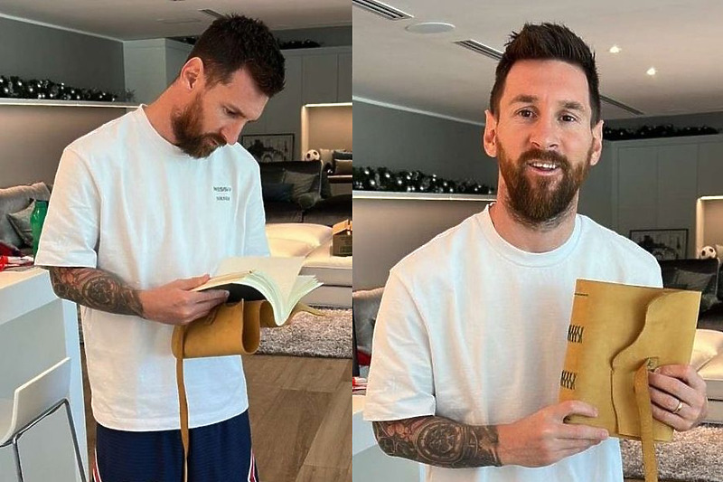 Messi s poklonom koji je dobio (Foto: Twitter)