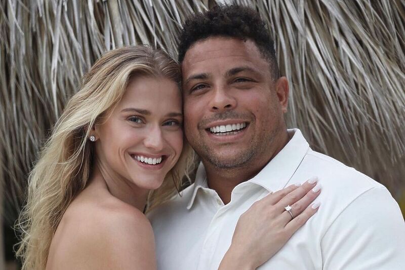 Ronaldo Nazario sa zaručnicom Celinom Locks (Foto: Instagram)