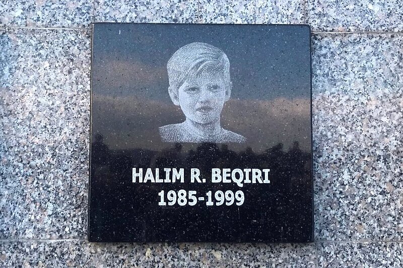 Najmlađa žrtva zločina u Račaku, 13-godišnji Halim Beqiri (Foto: Twitter)