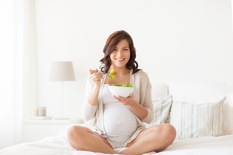 Unos povrća i voća prije i tokom trudnoće je važan © Shutterstock