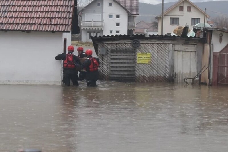 Poplave u Sjenici (Foto: RINA)