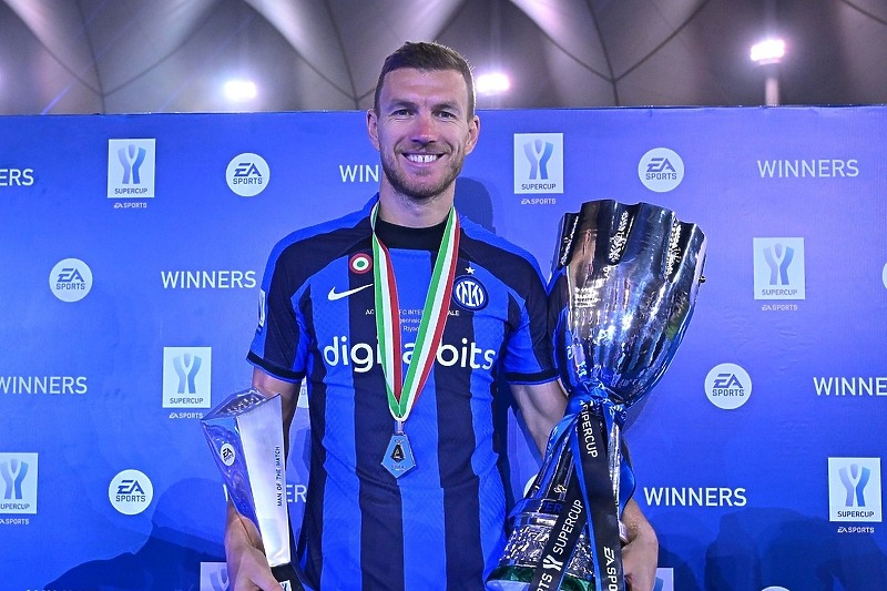 Džeko u dobroj situaciji (Foto: Inter)