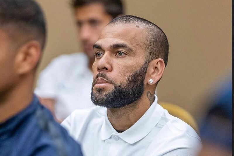 Alves dao tri potpuno različita iskaza (Foto: Instagram)