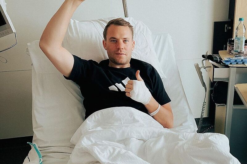 Neuer dok je bio u bolnici (Foto: Instagram)