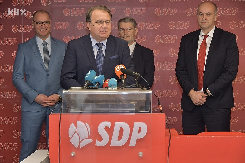 Lider SDP nema namjeru prepustiti UIO kadrovima SNSD-a (Foto: I. Š./Klix.ba)