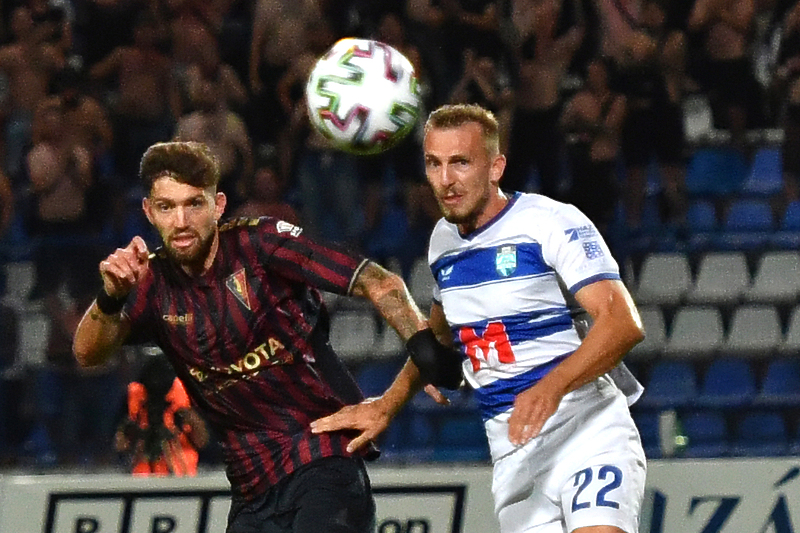 Danijel Lončar u dresu Osijeka (Foto: EPA-EFE)