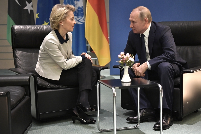 Ursula von der Leyen i Vladimir Putin na jednom od ranijih susreta (Foto: EPA-EFE)