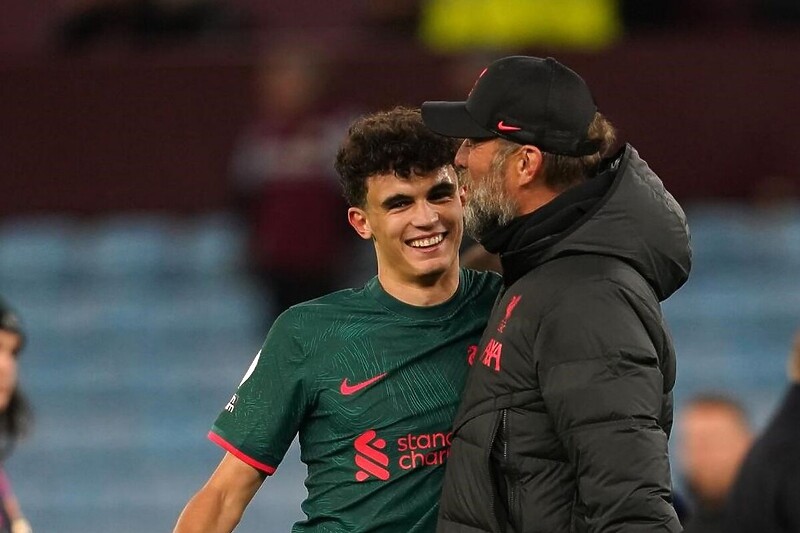 Stefan Bajčetić i Jurgen Klopp (Foto: Twitter)