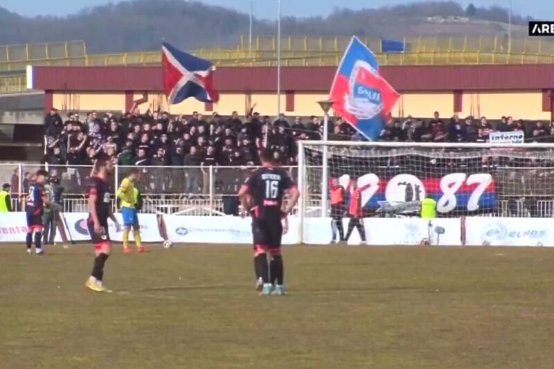 Navijači Borca na utakmici u Prijedoru (Foto: Screenshot)