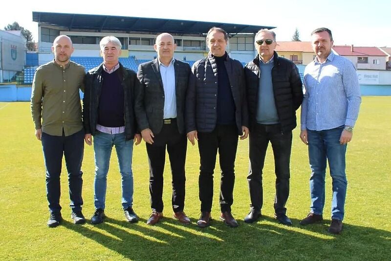 Hadžibegić sa čelnicima Širokog Brijega (Foto: NK Široki Brijeg)