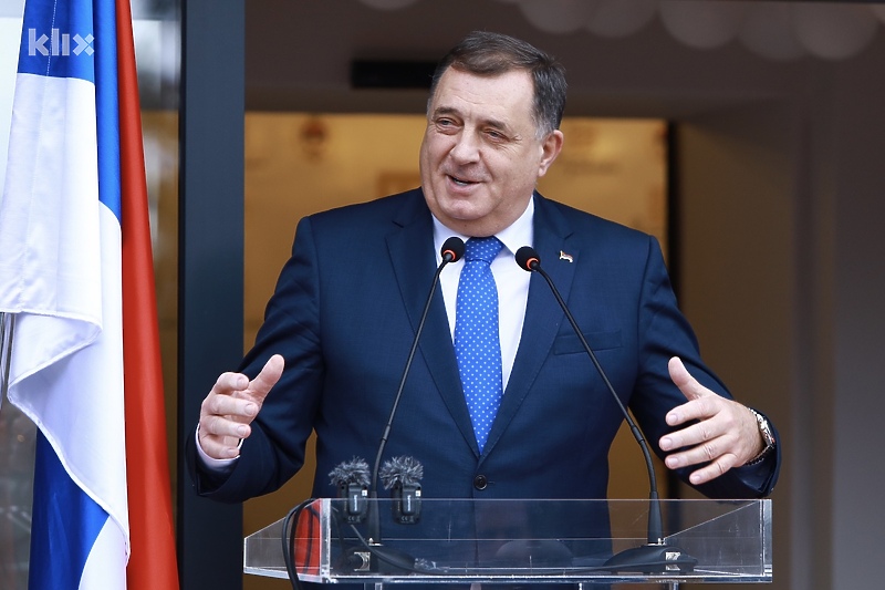 Dodik je na press konferenciji u Banjoj Luci otvoreno negirao genocid u Srebrenici (Foto: I. L./Klix.ba)