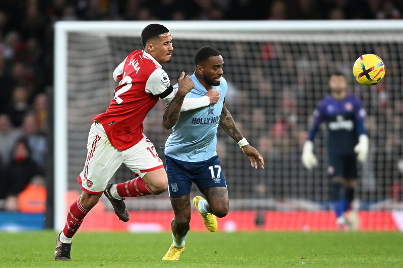 Toney u duelu protiv Arsenala (Foto: EPA-EFE)