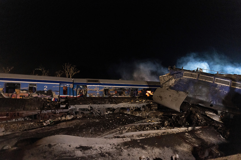 Željeznička nesreća u centralnom dijelu Grčke (Foto: EPA-EFE)