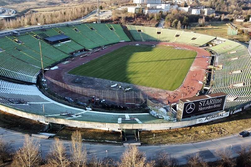 Stadion Koševo tokom rekonstrukcije terena