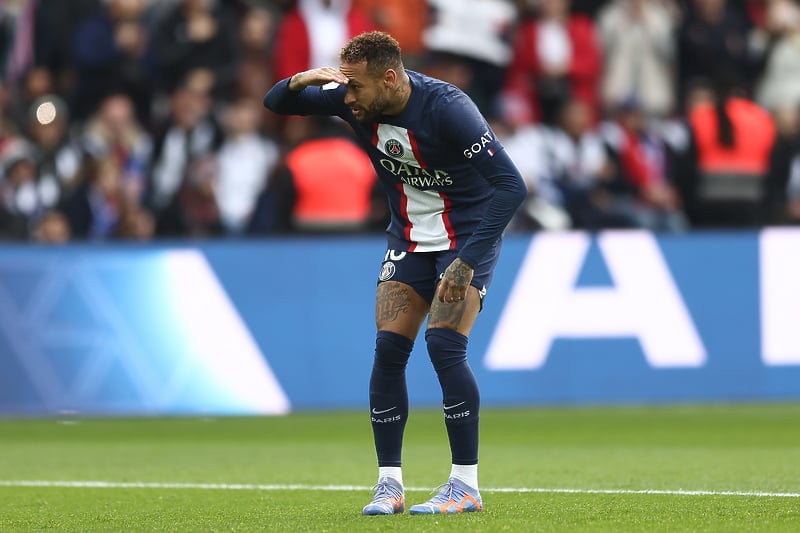 Neymar mora na operaciju (Foto: EPA-EFE)