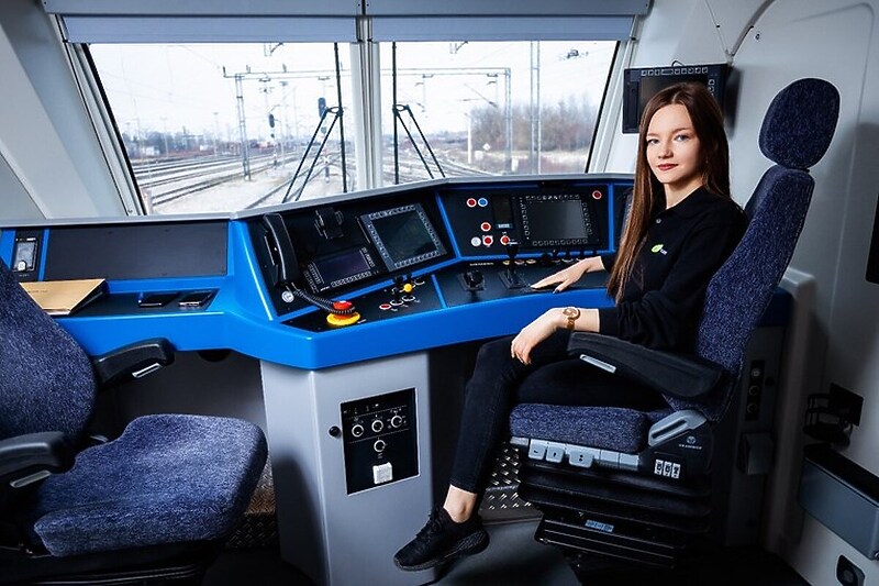 20-godišnja Barbara upravlja teretnim vozovima
