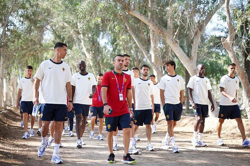 Ronaldo i Regufe (crvena majica) s reprezentacijom Portugala (Foto: Instagram)