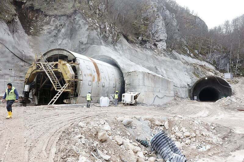 Obezbijeđeno je i 10 miliona KM za brzu cestu Mostar - Široki Brijeg