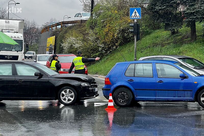 Saobraćajna nesreća na Vracama (Foto: D. S./Klix.ba)