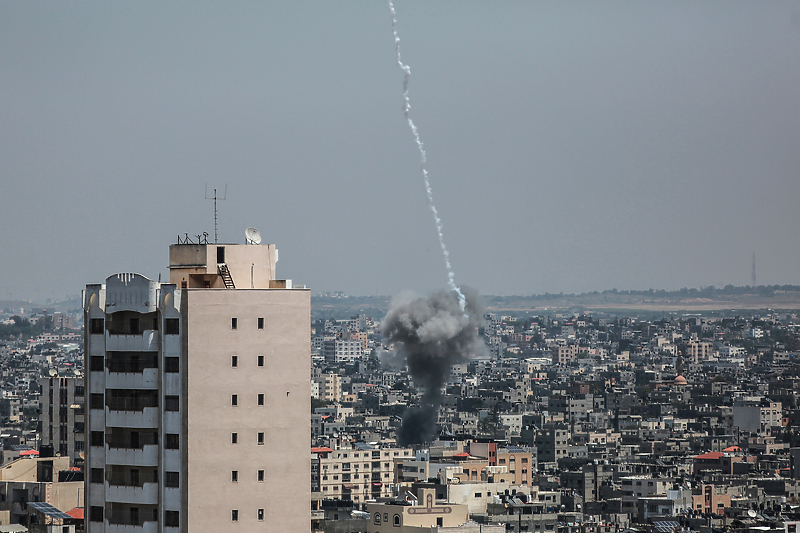 Dim se diže iz Pojasa Gaze nakon izraelskih zračnih napada (Foto: EPA-EFE)