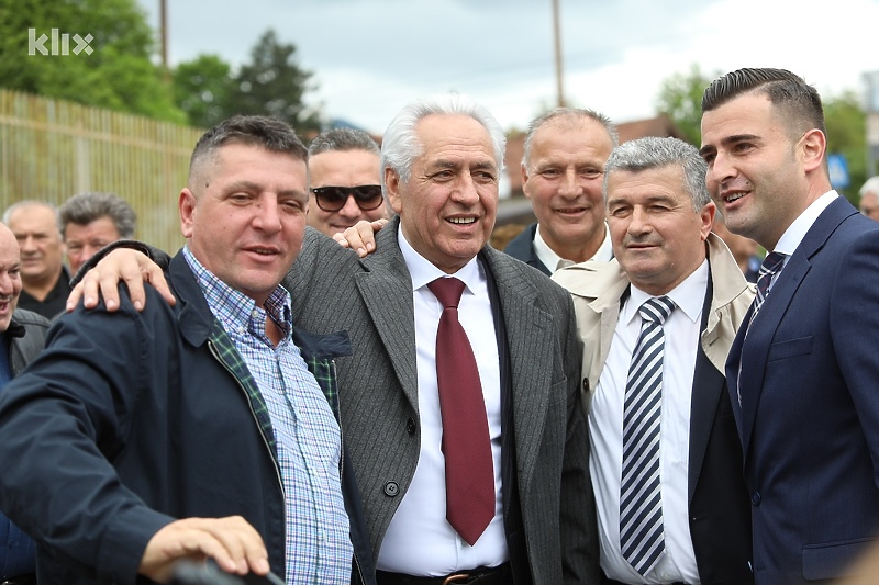 Ramiz Dreković s advokatima (Foto: I. L./Klix.ba)