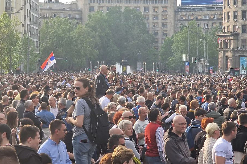 Beograd, plato ispred Narodne skupštine (Foto: 192.rs)