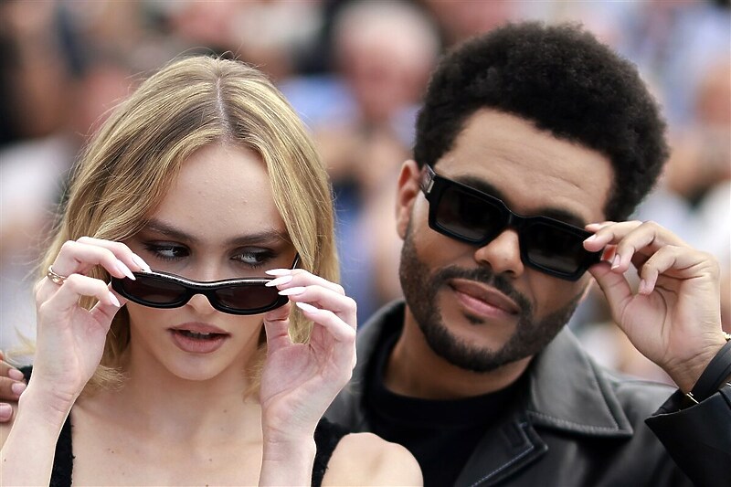 The Weeknd i Lily Rose Depp na premijeri serije u Cannesu (Foto: EPA-EFE)