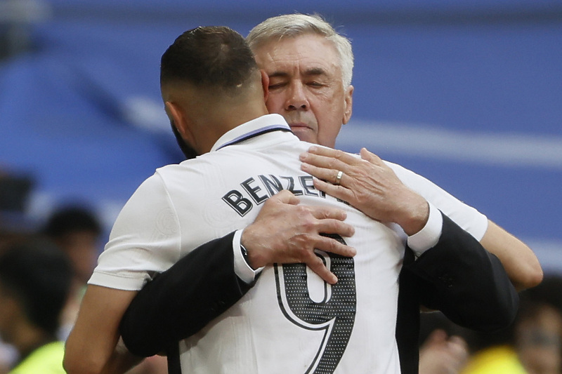 Benzema i Ancelotti (Foto: EPA-EFE)