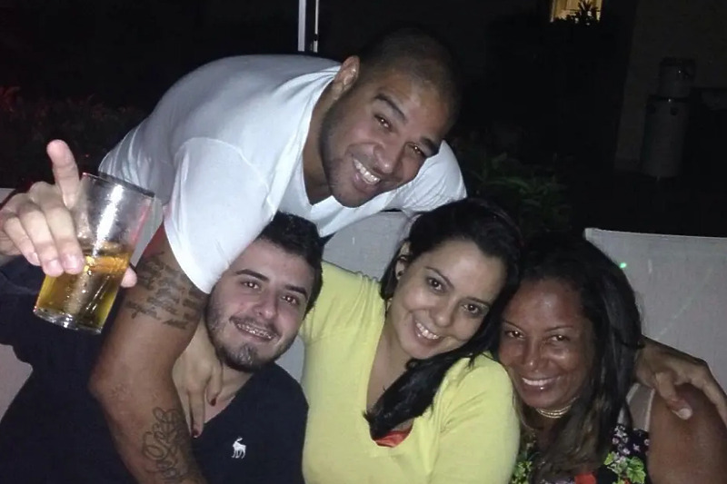 Adriano je oduvijek bio ljubitelj alkohola (Foto: Instagram)