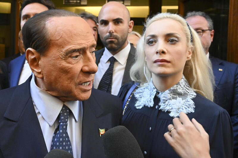 Berlusconi i Fascina (Foto: EPA-EFE)