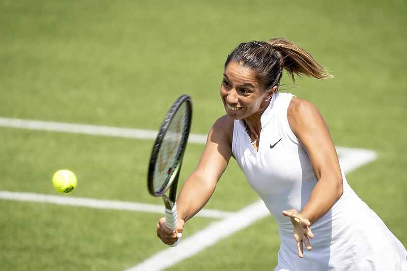 Stevanović niže setove i pobjede na Wimbledonu