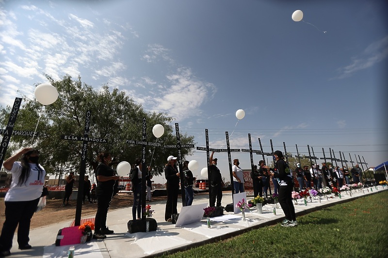 Aktivisti odali počast žrtvama pucnjave u Walmartu 3. augusta 2019., El Paso