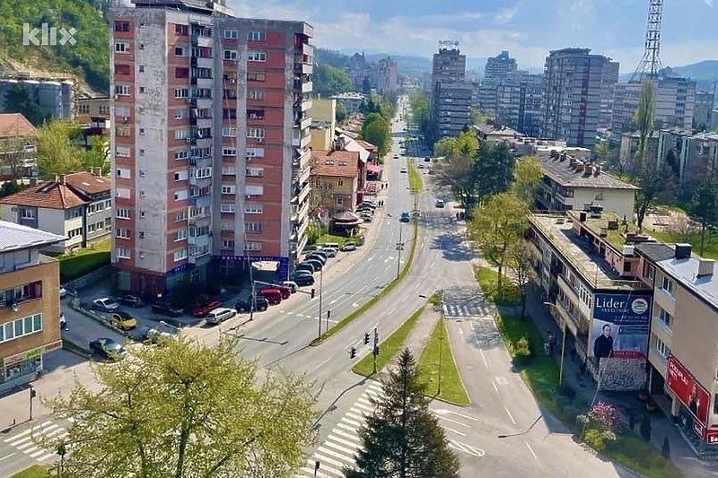 Raskrsnica na kojoj će biti izgrađen kružni tok (Foto: A. K./Klix.ba)