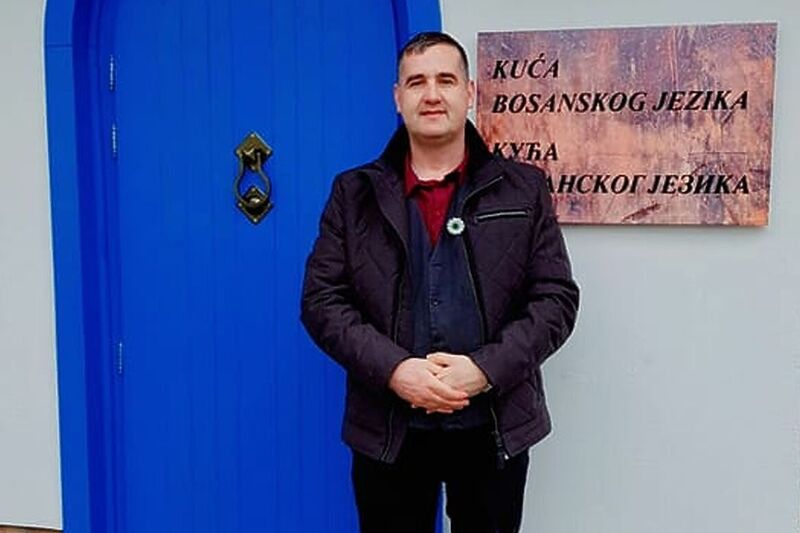 Beriz Merdžić, povratnik u Bratuncu (Foto: Facebook Aščinica-ćevabdžinica Korzo)