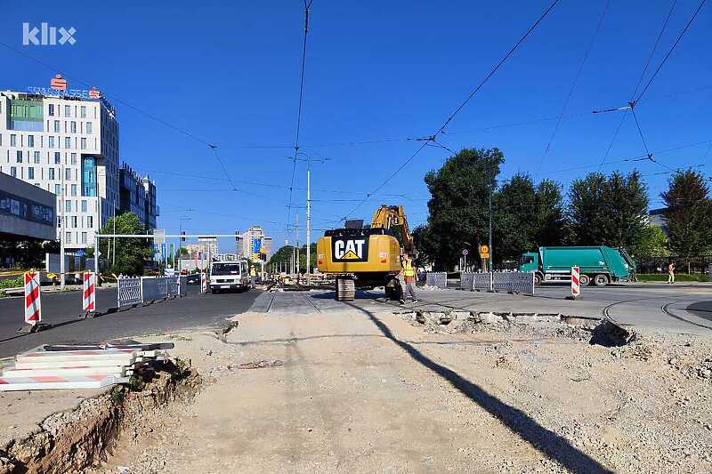 Rekonstrukcija tramvajske pruge na raskrsnici kod tehničke škole (Foto: Klix.ba)