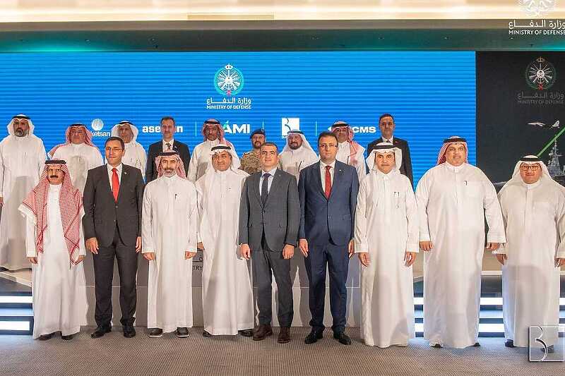 Predstavnici Saudijske Arabije i turske kompanije Baykar (Foto: Twitter)