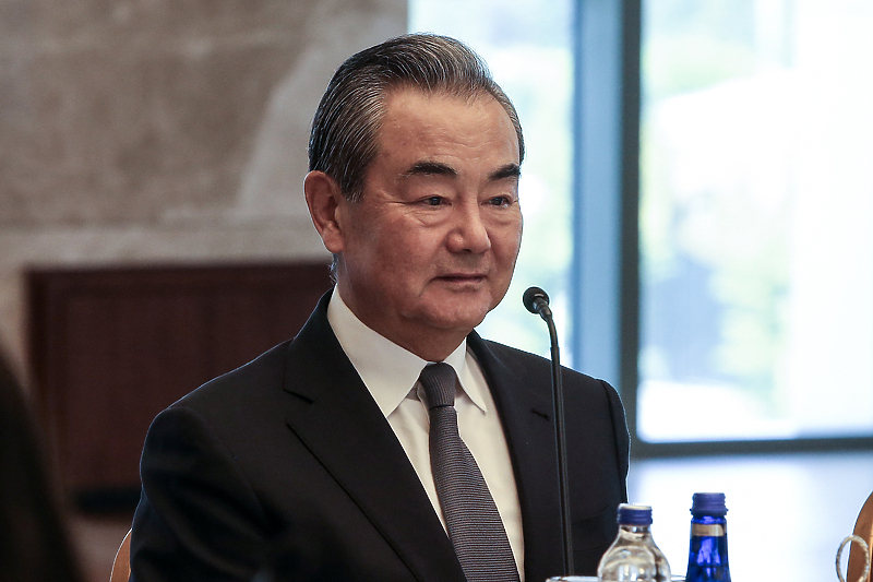 Šef diplomatije Kine Wang Yi (Foto: EPA-EFE)